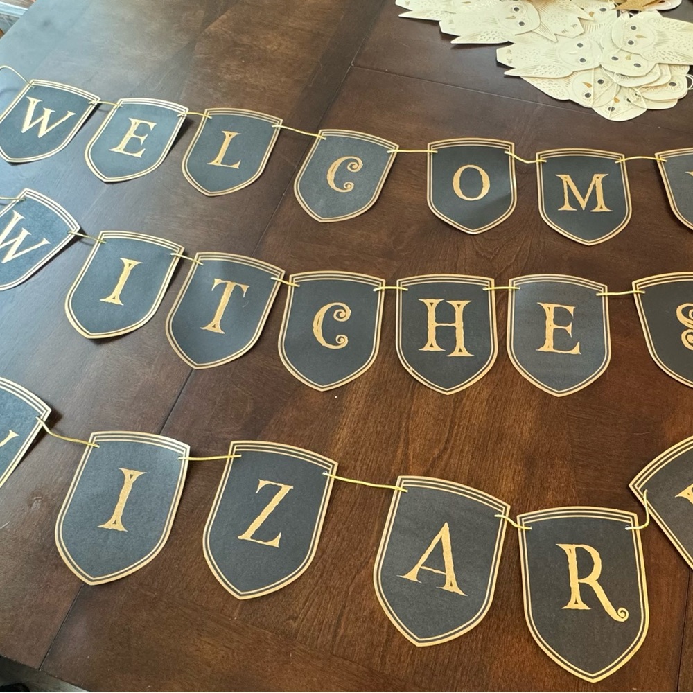 Harry Potter paper source Black and Gold Party Banner
